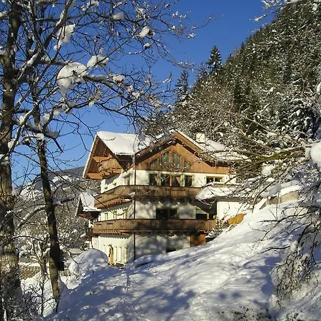 Haus Schennach * Mayrhofen