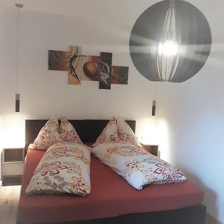 Haus Schennach Apartamento *