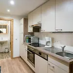 Haus Schennach شقة *