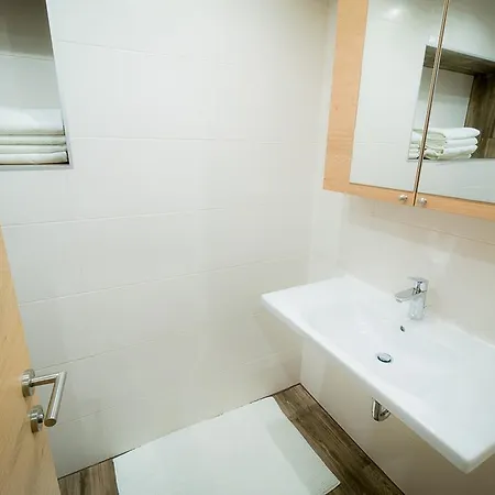아파트 Haus Schennach 메이른호픈